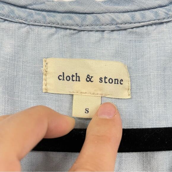 Cloth & Stone Chambray Short Sleeve Womens Blouse S Boho Beachy Coastal Cowboy - Picture 8 of 9